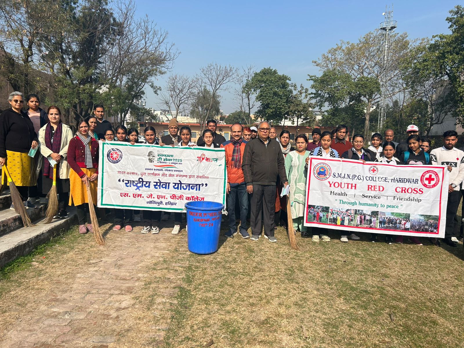 दिन, एक घंटा, एक साथ’ बनेगा स्वच्छता का जन-आंदोलन: प्रो. बत्राएस.एम.जे.एन. पी.जी. कॉलेज में स्वच्छता महा-अभियान के तहत छात्र-छात्राओं ने ली शपथ